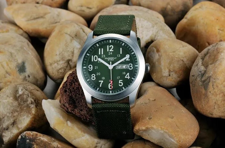 Hodinky Men EYKI Men Watch Military Army Green Canvas Strap Quartz Watches Men Sport Watch