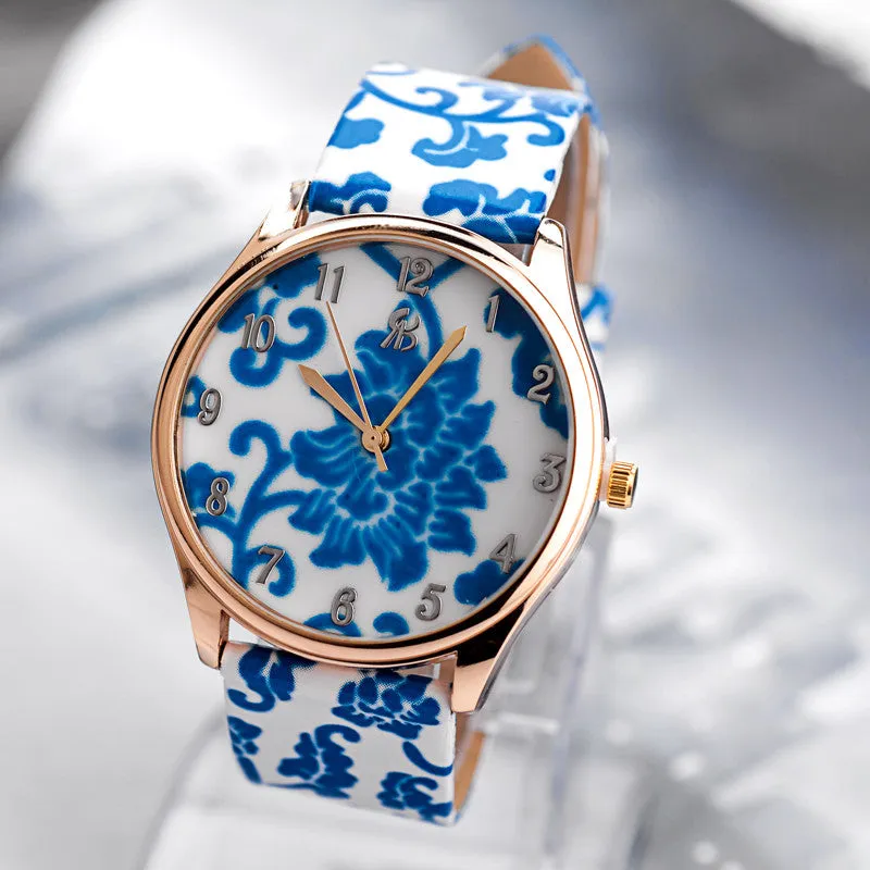 New Women Flower watches Fashion leather band Woman wristwatches with blue red watch dial