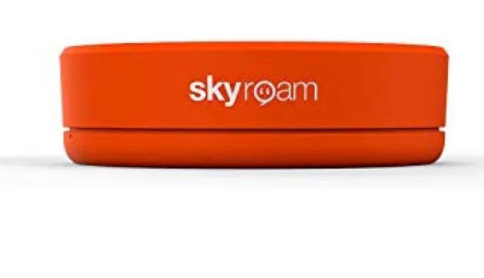 Skyroam Solis: Mobile WiFi Hotspot & Power Bank // Unlimited Data (Renewed)