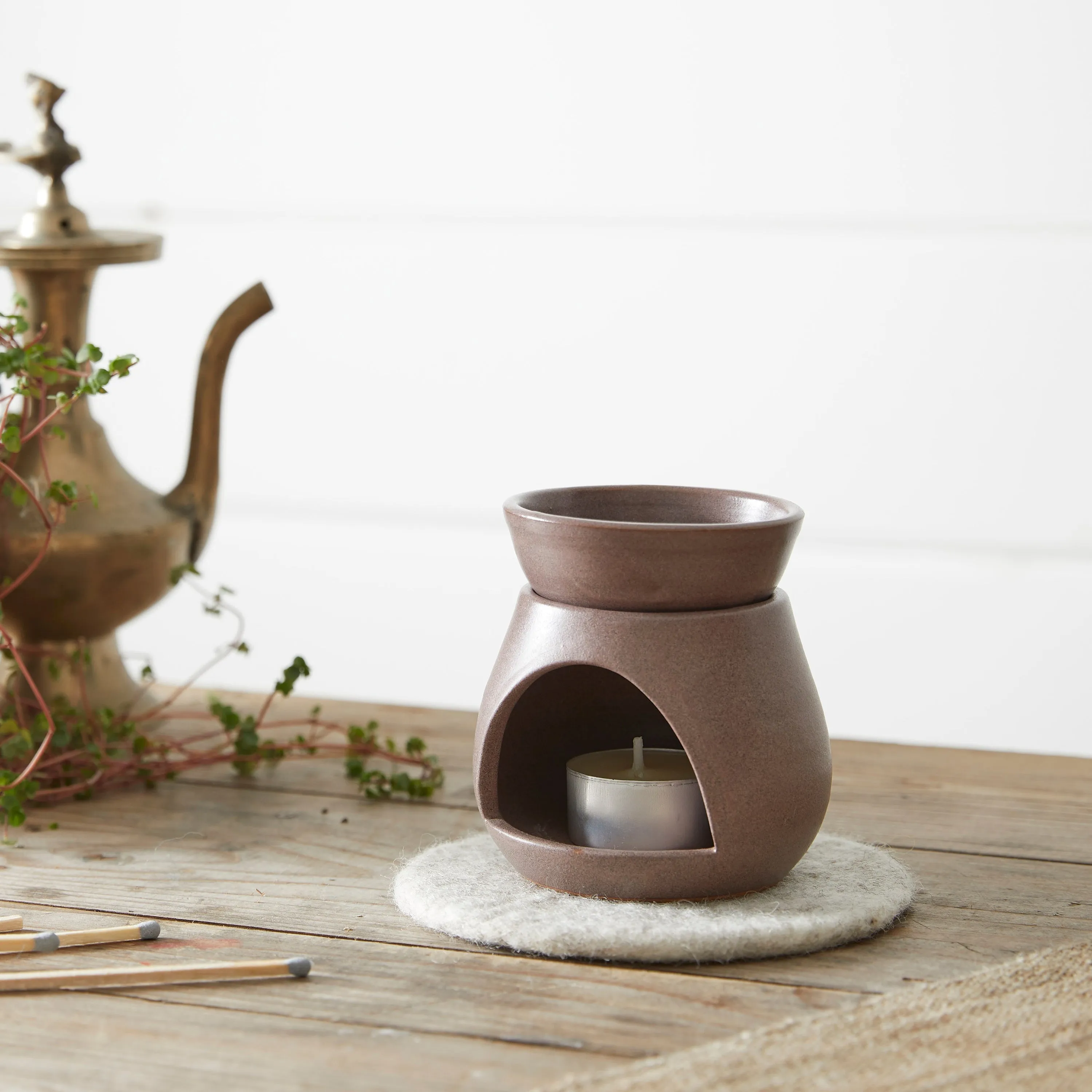 SUNU Stoneware Essential Oil Burner (WS)