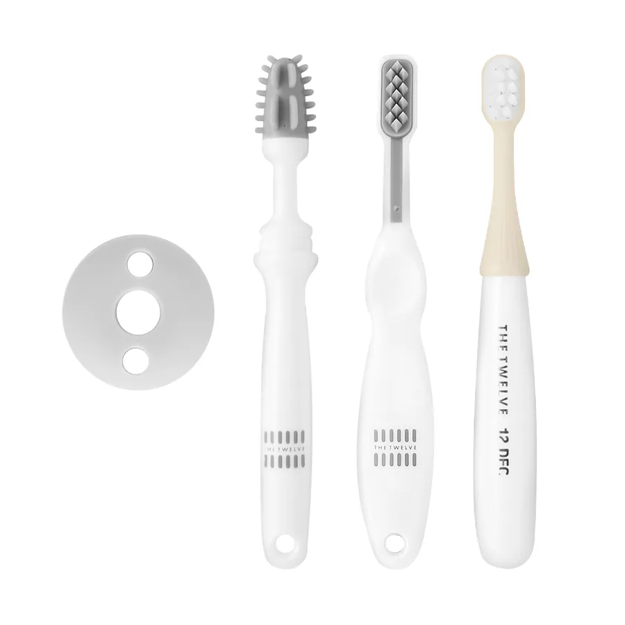 The Twelve 6-12m Baby Toothbrush (3pcs)